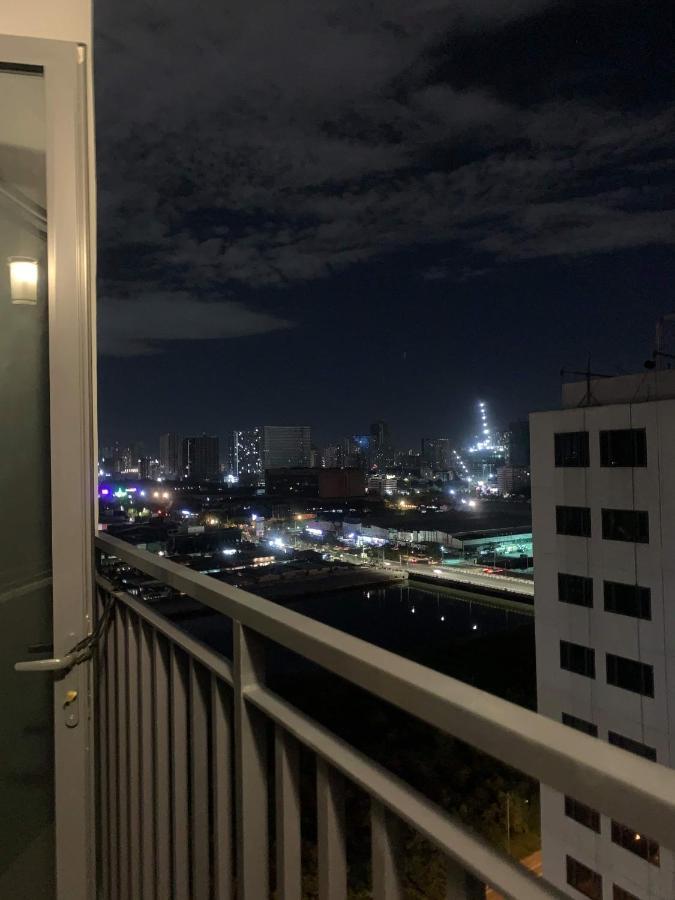 Staycation Shore 2 Moa Pasay Manila Exterior photo
